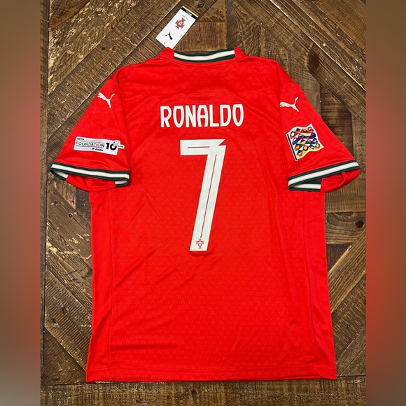 Ronaldo Portugal #7 2025/26 Home Jersey - Picture 2 of 2